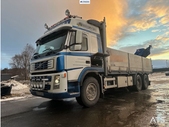 Kamion sa dizalicom VOLVO FM12