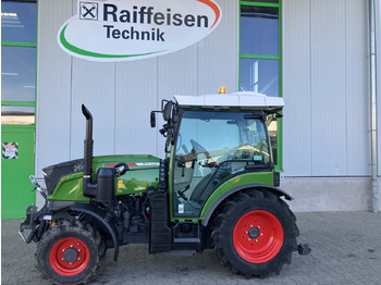 Traktor FENDT 211 V Vario