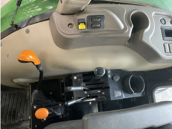 Traktor John Deere 5055 E: slika 3
