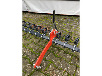 Kuhn Striegel Optimer L 300 Kuhn Striegel Optimer L 300: slika 2