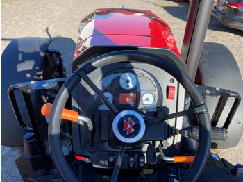Traktor novi Massey Ferguson 4708 M Plattform Essential: slika 3