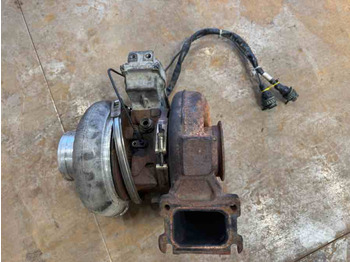 Motor i delovi za Kamion VOLVO TURBO 22017850: slika 2