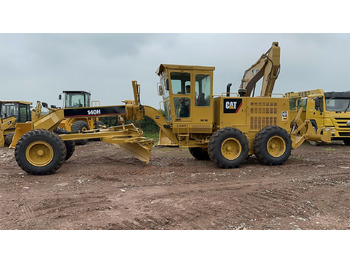 Grejder CATERPILLAR 140H
