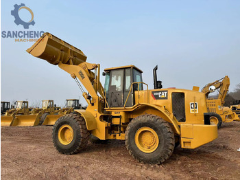 Utovarivač točkaš CATERPILLAR 950H: slika 2