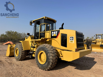 Utovarivač točkaš CATERPILLAR 966G: slika 3