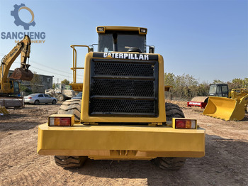 Utovarivač točkaš CATERPILLAR 966G: slika 5