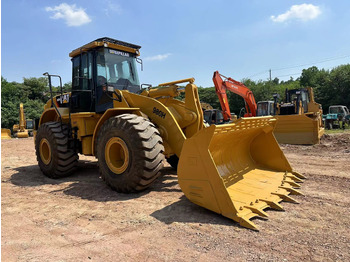 Utovarivač točkaš CATERPILLAR 980H