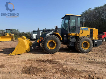 Utovarivač točkaš XCMG LW500F