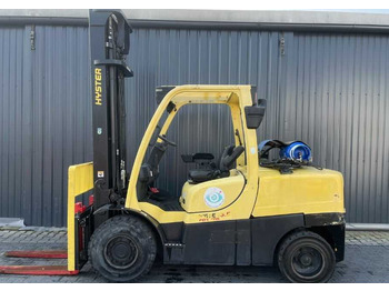 Gasni viljuškar HYSTER