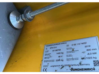 Regalni viljuškar Jungheinrich ETV214: slika 4 Regalni viljuškar Jungheinrich ETV214: slika 4