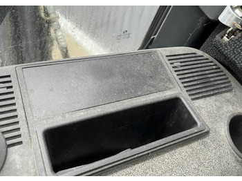 Električni viljuškar LINDE E16