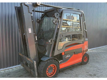 Električni viljuškar LINDE E