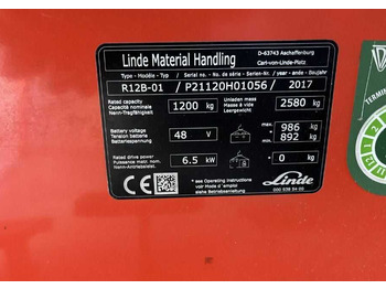 Regalni viljuškar Linde R12B: slika 4