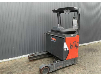Regalni viljuškar LINDE R14