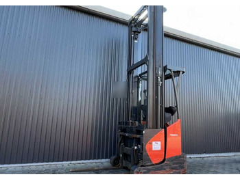 Regalni viljuškar LINDE R14