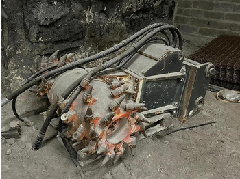 Građevinska mašina SANDVIK