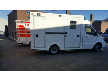 Vozilo hitne pomoći MERCEDES-BENZ Sprinter 519