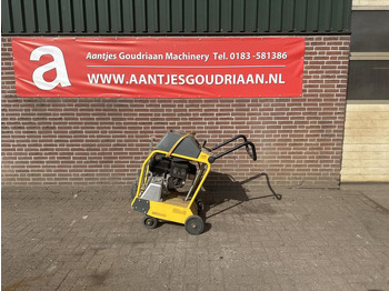 Mašina za asfalt WACKER