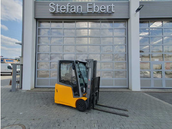 Električni viljuškar JUNGHEINRICH EFG