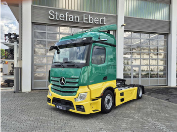 Tegljač MERCEDES-BENZ Actros 1840