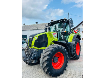 Traktor CLAAS Axion 810