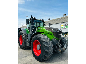 Traktor FENDT 1050 Vario