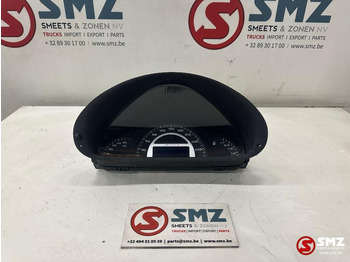 Komandna tabla MERCEDES-BENZ