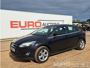 Automobil FORD