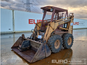 Mini utovarivač CASE