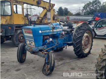 Traktor FORD