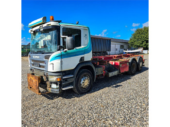 Kamion sa kablovskim sistemom SCANIA P 310