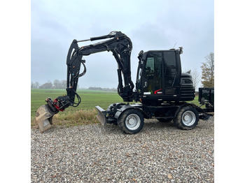 Bager točkaš TAKEUCHI