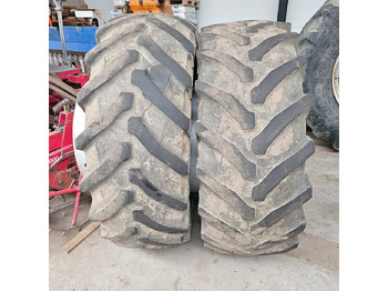 Traktor Trelleborg TM800: slika 2 Traktor Trelleborg TM800: slika 2