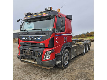 Kamion sa kablovskim sistemom VOLVO FMX 500