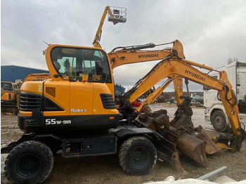 Bager točkaš Hyundai ROBEX 55W-9A: slika 4