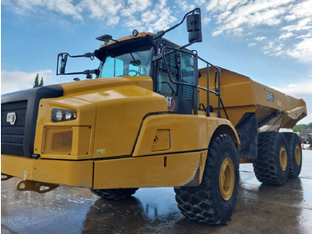 Zglobni kiper CATERPILLAR 745