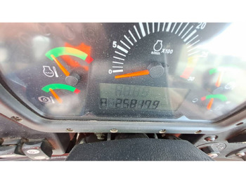 CAT 777F CAT 777F: slika 5