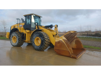 Utovarivač točkaš CAT 972M: slika 3