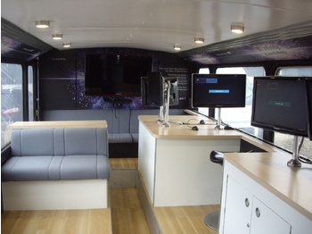 Autobus na sprat MCW METROBUS British Double Decker Bus Marketing Exhibition Training: slika 4
