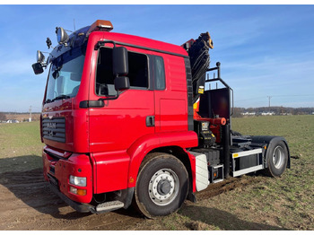 Kamion sa dizalicom MAN TGA 18.430