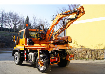 Istovarivač UNIMOG Unimog U 400/Hydrostat/Mähtür +MULAG MHU 800: slika 4