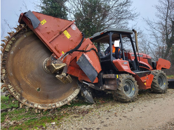 Rovokopač DITCH WITCH