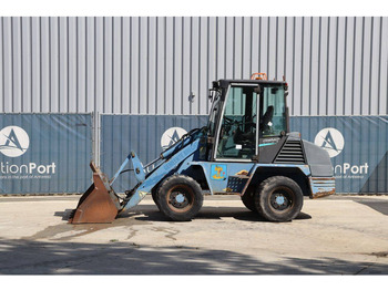 Utovarivač točkaš FIAT-HITACHI