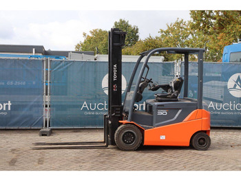 Električni viljuškar TOYOTA