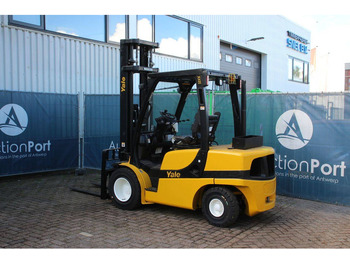 Dizel viljuškar Yale GDP35VX E2795: slika 3 Dizel viljuškar Yale GDP35VX E2795: slika 3