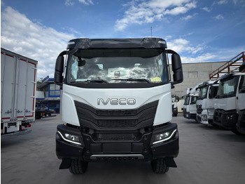 IVECO AD410T50 T-WAY 8x4 E6 (Chassis) IVECO AD410T50 T-WAY 8x4 E6 (Chassis): slika 3