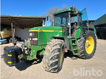 Traktor JOHN DEERE 7810