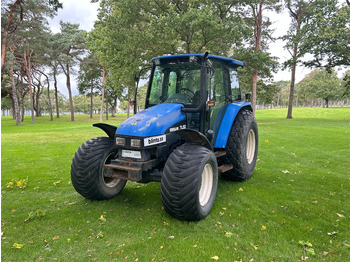 Traktor NEW HOLLAND TL90