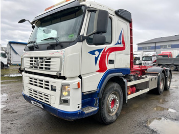 Kamion sa hidrauličnom kukom VOLVO FM 400