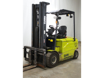 Električni viljuškar CLARK